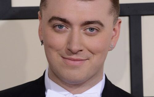 OMG! Vești bune de la Sam Smith! Poate să vorbească din nou
