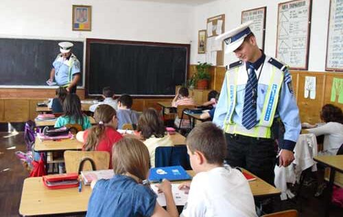 Ministerul Educației ia măsuri după succesul melodiei „Da, mamă, sunt beată”: Va introduce alcoolteste în școli și licee! Ministerul Educației ia măsuri după succesul melodiei „Da, mamă, sunt beată”: Va introduce alcoolteste în școli și licee!