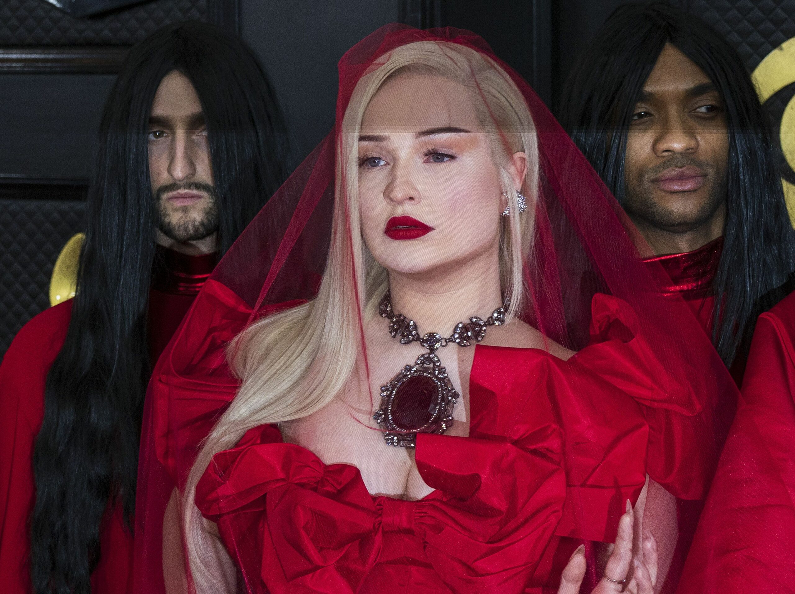 Kim Petras și Nicki Minaj vor colabora pentru prima dată. Va fi sau nu hit?! Kim Petras și Nicki Minaj vor colabora pentru prima dată. Va fi sau nu hit?!