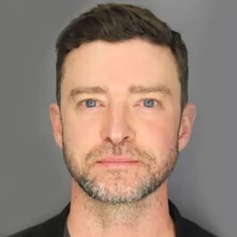 Imaginea lui Justin Timberlake făcută de poliție în momentul arestării lui